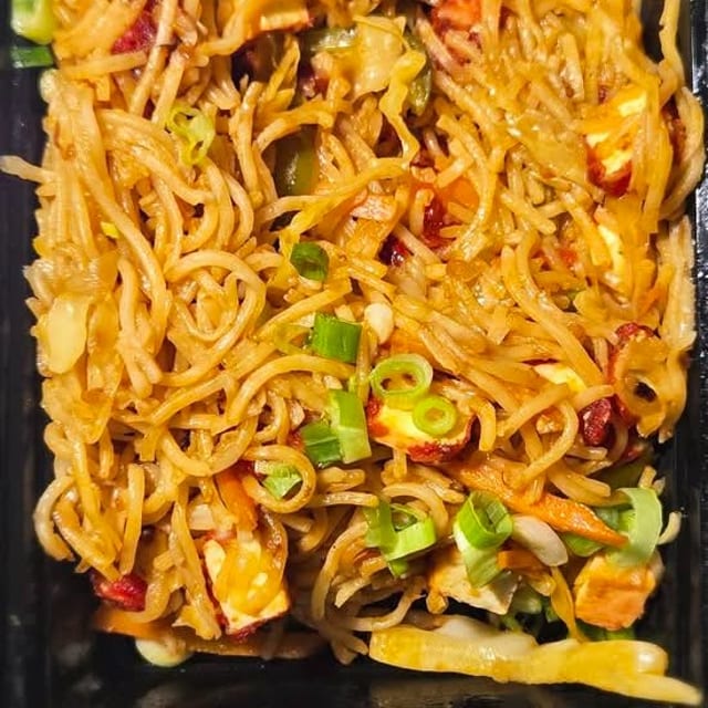Szechwan Noodles Veg.